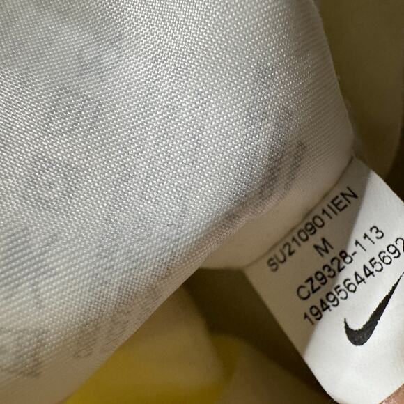 Nike Sportswear Icon Clash Women’s Jacket Size M Light Yellow Ripstop CZ9328-113 - Picture 4 of 8